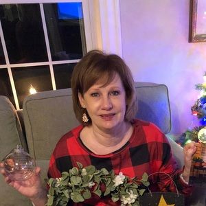 Meet your Posher, Teresa